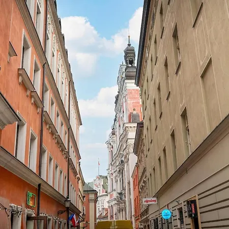 Apartment Sunny In The Heart Of Old Town By Renters Poznan