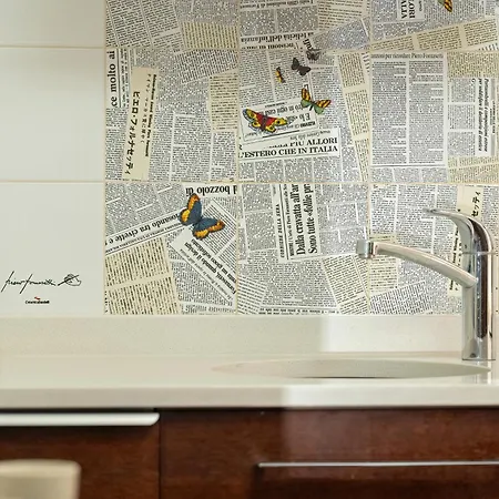 Apartment Sunny In The Heart Of Old Town By Renters