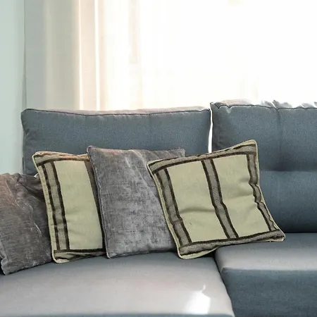 Sunny In The Heart Of Old Town By Renters Apartment Posen