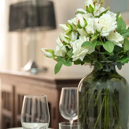 Sunny In The Heart Of Old Town By Renters Apartmán Poznaň