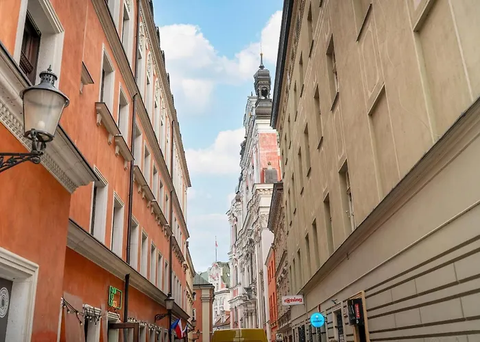 شقة Sunny In The Heart Of Old Town By Renters بوزنان